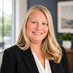 Headshot Tonya Curtiss